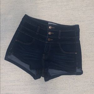 Refuge high rise shorts size 4